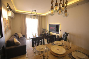 The Clay Studio - 2BR Artistic yet modern Loft located strategically near Shopping Centre and Market